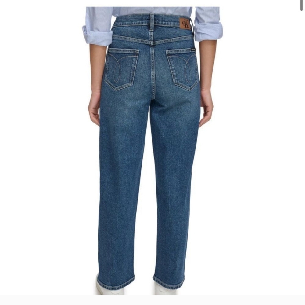 NWT Calvin Klein Straight Leg Jeans in Size 8 and 14 - Picture 5 of 11